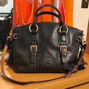 Dooney & Bourke Black Leather Satchel Bag Excellent Condition